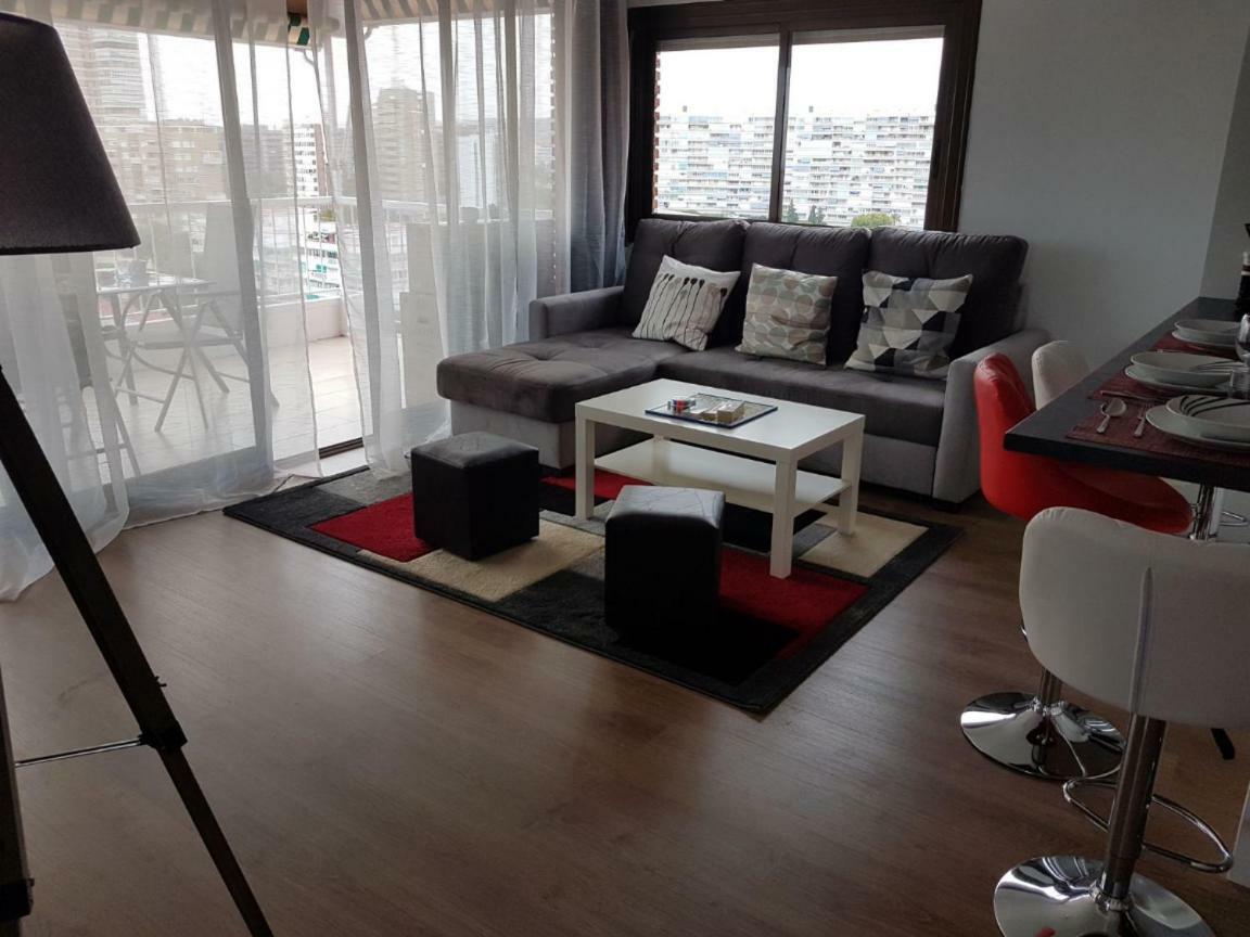 Your Perfect Beach Apartment Carivoguest Alicante Bagian luar foto